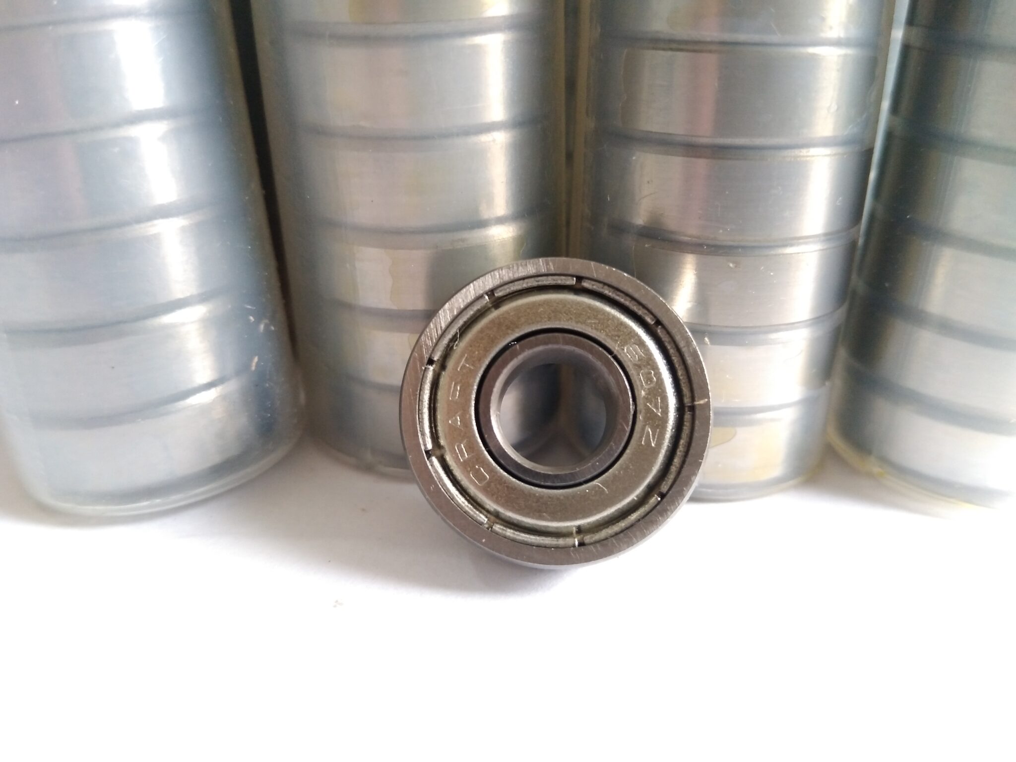 Подшипник 607 zz